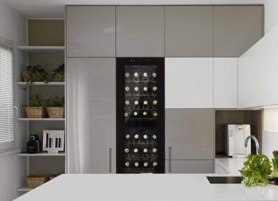 ARMOIRE A VIN LIEBHERR - AVINTAGE -ROSIERES - SMEG - AIRLUX PAS CHER